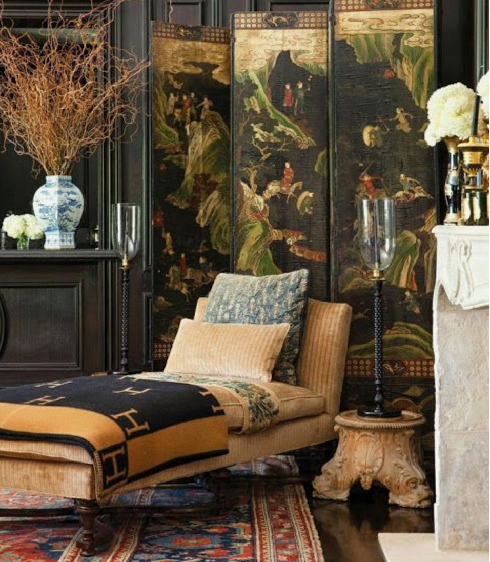 Chinoiserie chic image of a Japanese oriental pattern screen