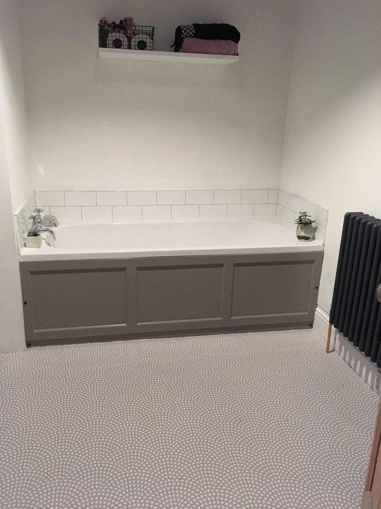 Itsu Grey · Bathroom